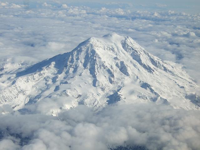 DSCF7613 Close up of Rainier from the plane